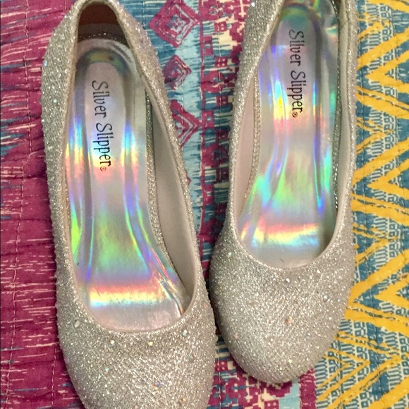 Silver Slipper Other - Silver Rhinestone Girls Bling Dress Shoes 3M